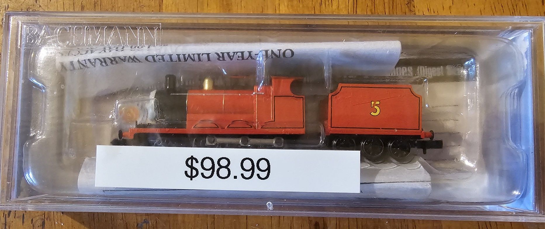N Scale Thomas & Friends Engine (New)