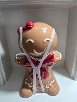 Brand New Gingerbread Girl With Bow Ceramic Cookie Jar