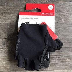 NWT Bontrager Cycling Gloves - Small