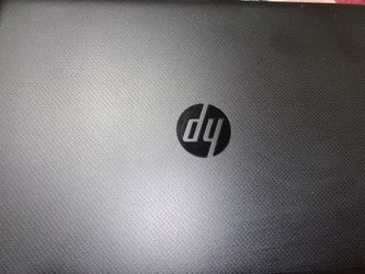 Black Hp computer $260