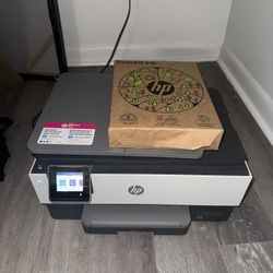 HP Color printer With Ink Included