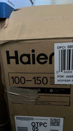 Haier room air conditioner 5050 BTU/hr