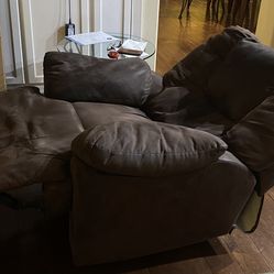 Moving sale -Electric recliner !