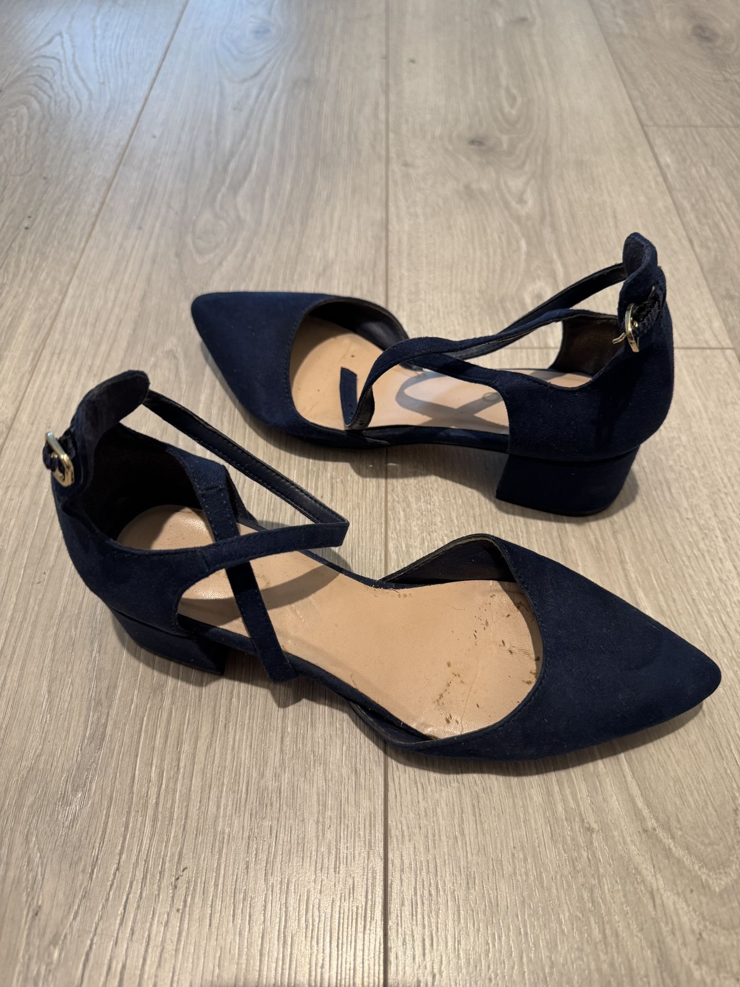 Women Heels - Size 6