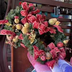 Seasonal and Holiday Wreaths