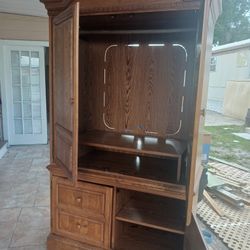 Wardrobe/TV Admore 