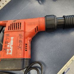 Hilti TE24 Hammer Drill 