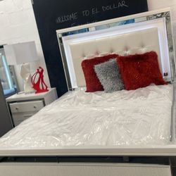 Queen Bedrom Set For Sale 