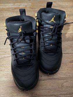 👟Jordan 12s Black/Gold 👟
