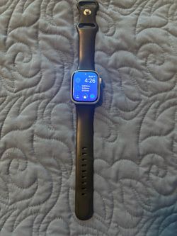 Apple Watch Series 8