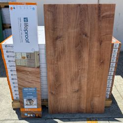 Lifeproof Trail Oak 22 MIL x 8.7 in. W x 48 in. L Click Lock Waterproof Luxury Vinyl Plank Flooring (20.1 sqft/case)