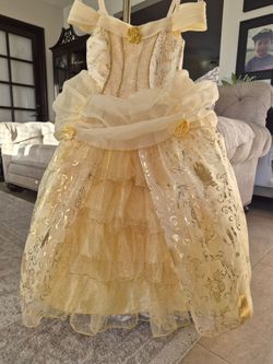 Pricess dresse size 7-8 prisine quality