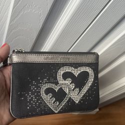 Coach poppy wristlet