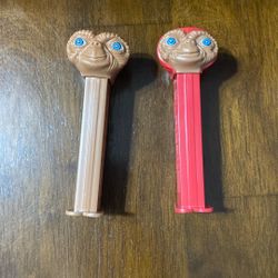 ET Pez Dispensers 