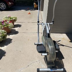 Air walker exercise machine 