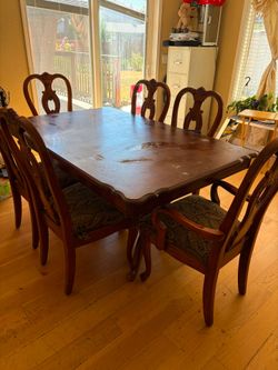 DINING TABLE SET FOR SALE