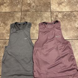 Women’s Nike Tops Size Xs $10 For Both 