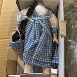 Classic Story time Doll- Dorothy With Stand 