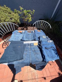 Mixed Brand Jeans Lot – Levi's, Lucky Brand, Calvin Klein