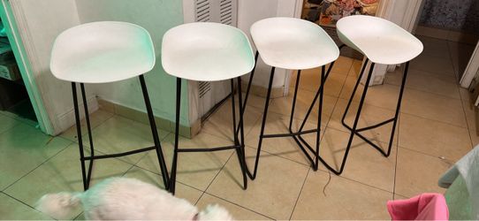 white high top chair
