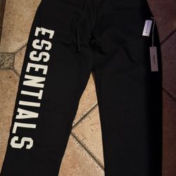 Essentials Sweats Black 
