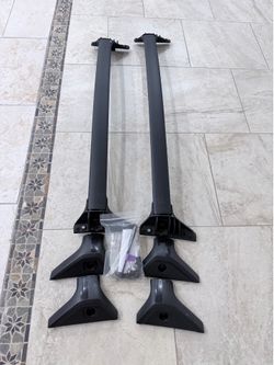 Toyota RAV4 2025 roof rack like new