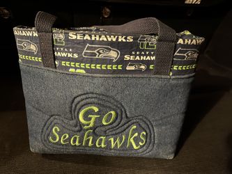 NFL Seattle Seahawks Purse Women’s Hand Bag Football 12th Man