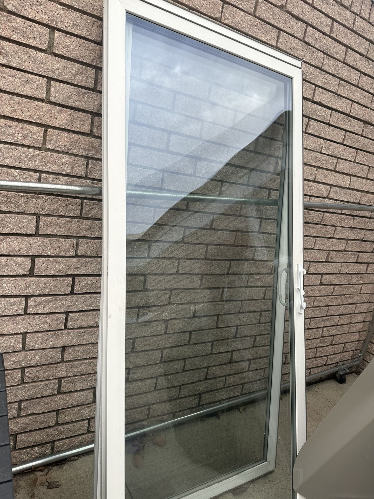 slide door