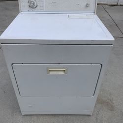 Kenmore Has Dryer