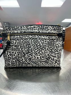 (79846) DISNEY COACH PURSE