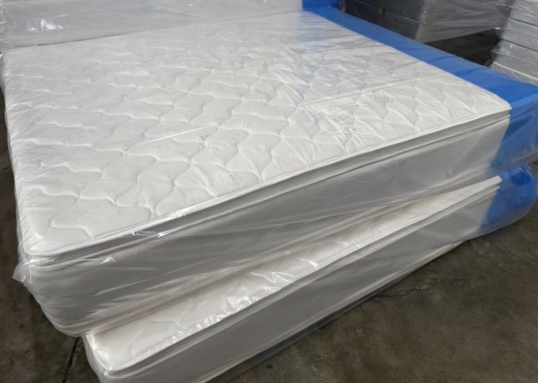 Holiday Sale 24hrs Same Day Delivery Se Habla Espanol Twin Mattress 99 Full 159 Queen Bed 179 King 229 Cali King 229 All Sizes Available 