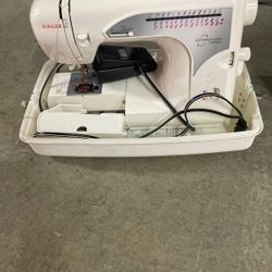 Singer Sewing Machine