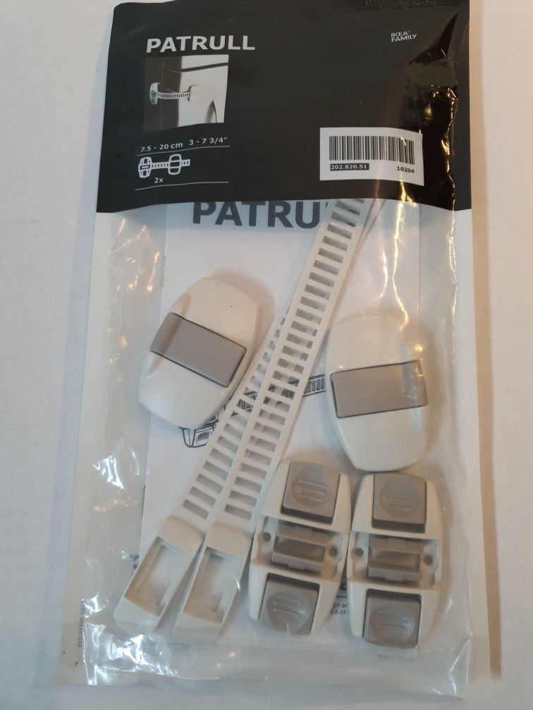 IKEA Patrull Locking Child Safety Latches, White. Condition is "New". 
Product Description

The multilock is an easy way to prevent your child from ac