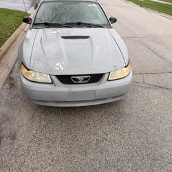 2000 Ford Mustang GT