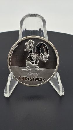 2022 1 Troy oz. .999 silver Rd. “Merry Christmas Donald Duck”
