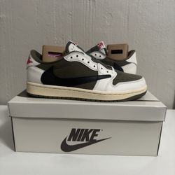 Travis Scott x Air Jordan 1 Low 'Medium Olive'