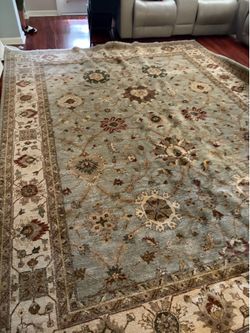Large rug 9x12