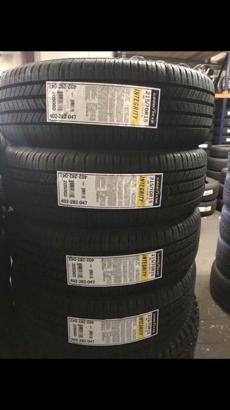 Tires Made In Usa >> 4 Brand New Tires 215 70r15 Goodyear Tire Made In Usa Only Tires Made In Usa >> 4 Brand New Tires 215 70r15 Goodyear Tire Made In Usa Only