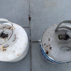 Tanques de gas basio