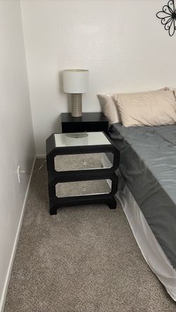 Mirror nightstand
