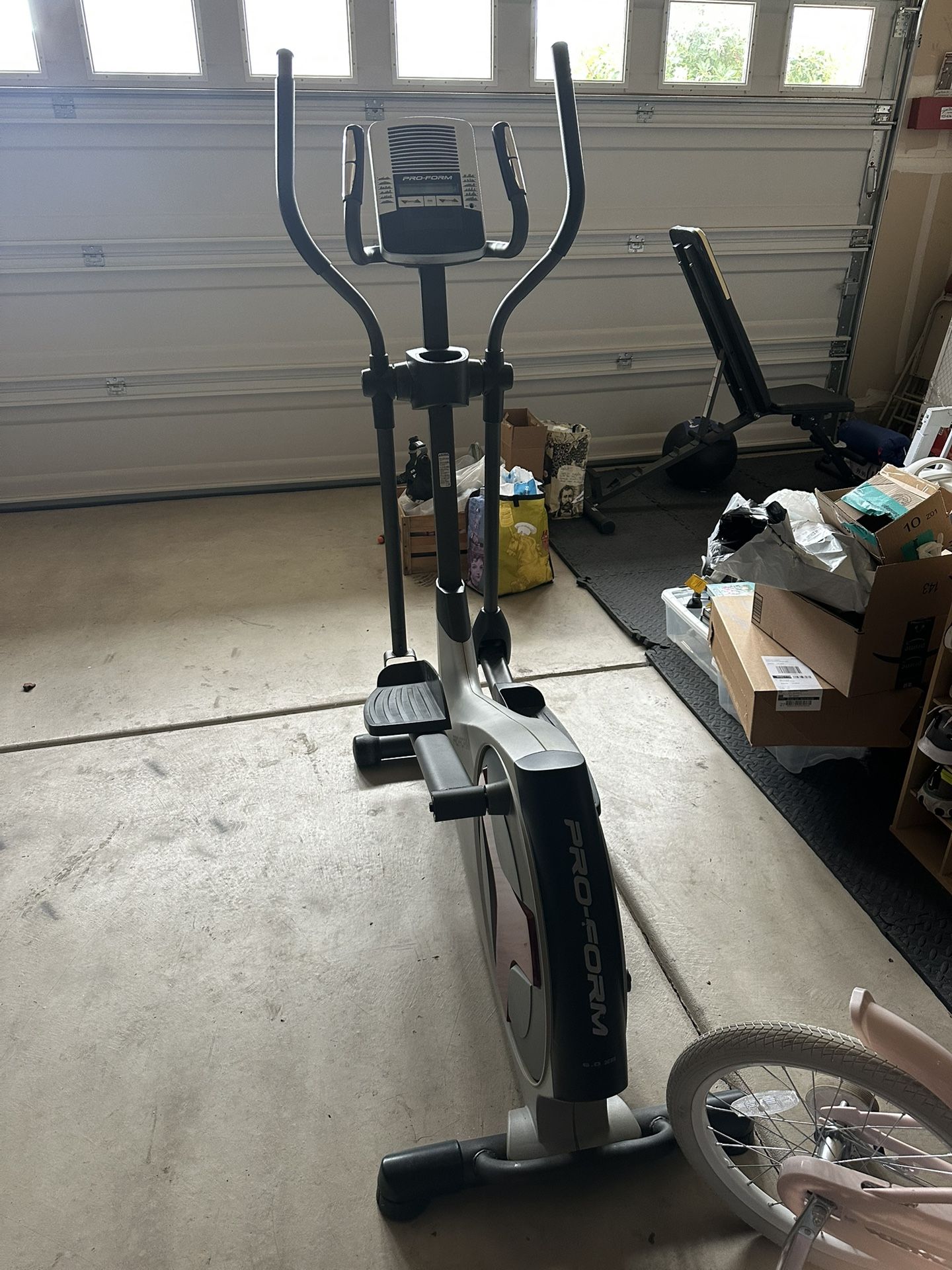Elliptical machine Pro- Form
