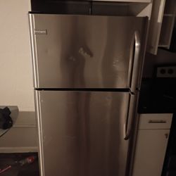 Fridge, Microwave Must Go
