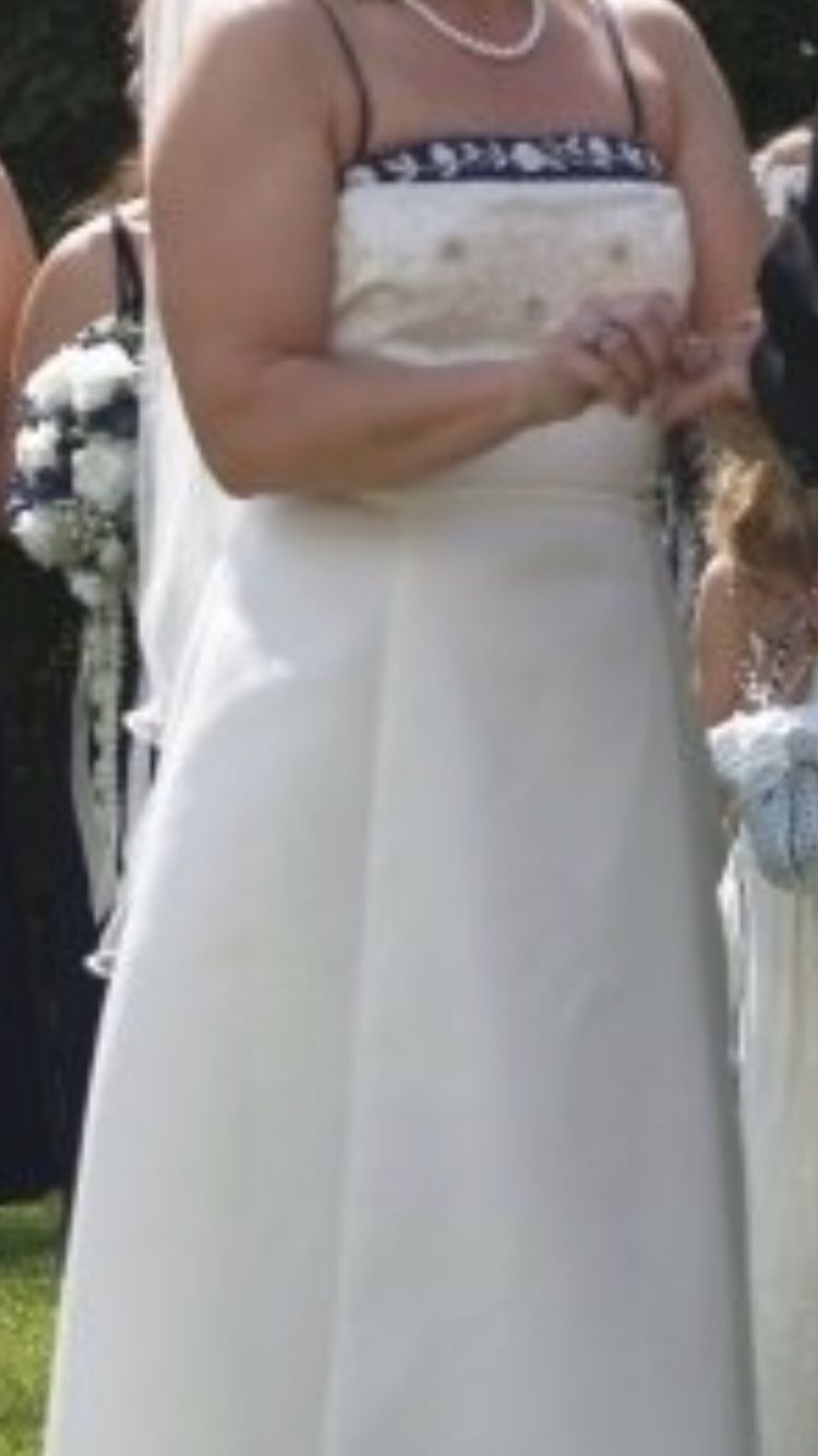 Wedding dress /formal dress