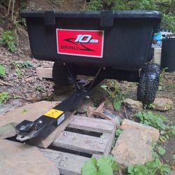 New BRINLEY 650lb 10CU FT. USED FOR 6HOURS. NEW