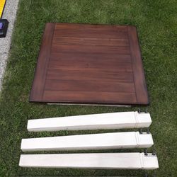 Pike & Main Dining Table 