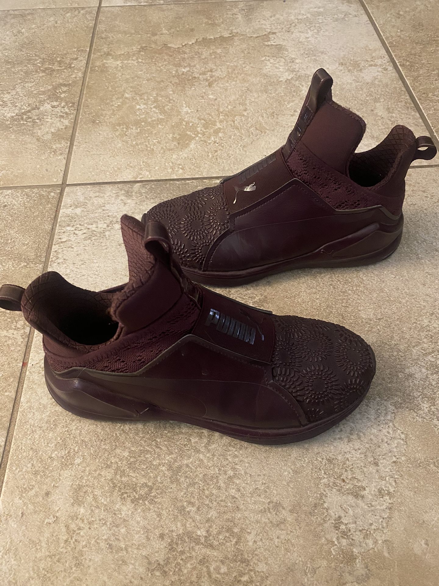 Puma Sneakers