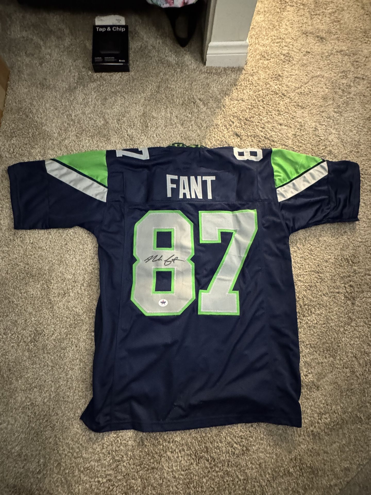 Noah Fant signed Jersey Seattle Seahawks - COA XL