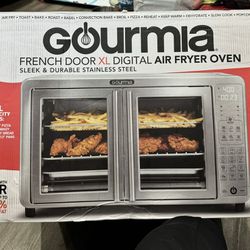 Gourmia XL  Digital Air Fryer Oven