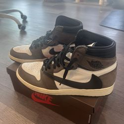 Travis Scott Jordan 1 OG Mocha