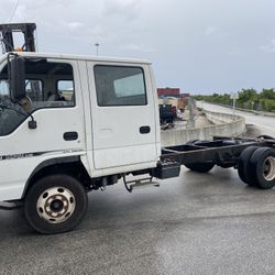 Crew Cab By Isuzu Npr Hd Diesel Automatic 